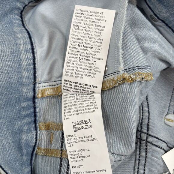 Spanx Pull On Denim Short Women's Small Blue Turner Wash 7" Inseam NWT - Picture 10 of 10